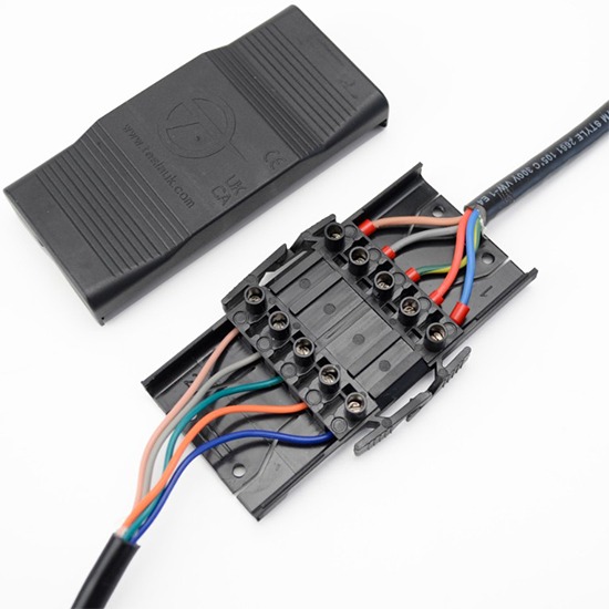 Easyplug EA5YP 3 or 5-Way Wiring Connector