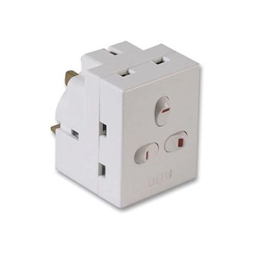 Pro Electric PL09501 3 Way Switched Socket Adaptor 
