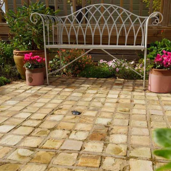 Pavestone Fossil Natural Sandstone Setts - 200/150/100 x 150mm (Pack of 450)
