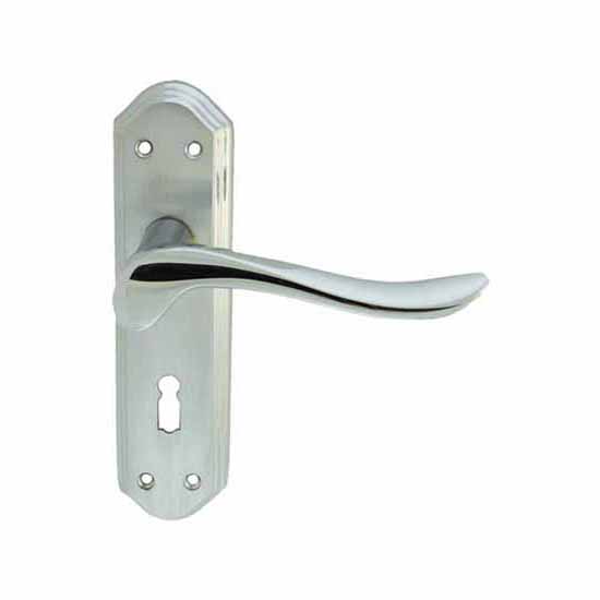 Carlisle DL450SCCP Lytham Lever Lock - Satin Chrome/Polished Chrome