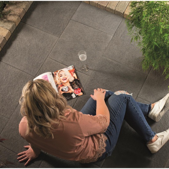 Tobermore Beaufort Charcoal Paving Slabs - 400 x 400 x 40mm Insitu 1
