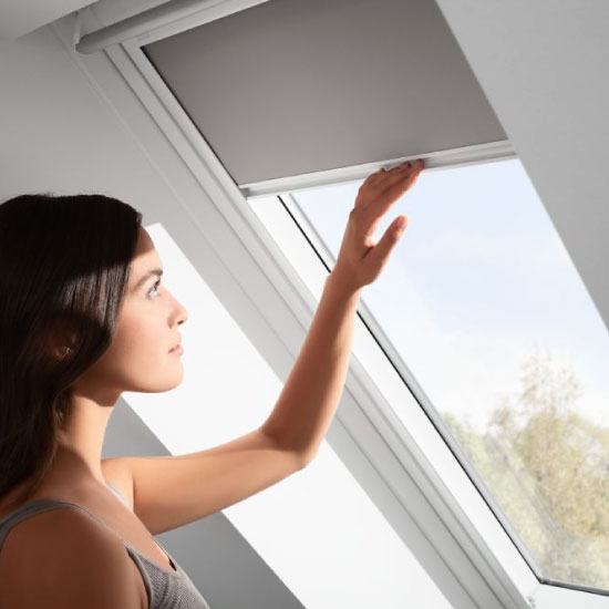 Velux DKL Manual Blackout Blind - White Aluminium Trim - Manual Operation