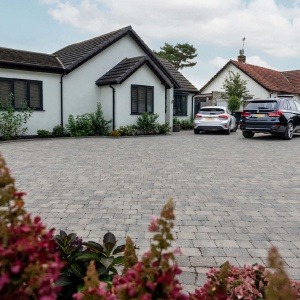 Landscaping Image 8